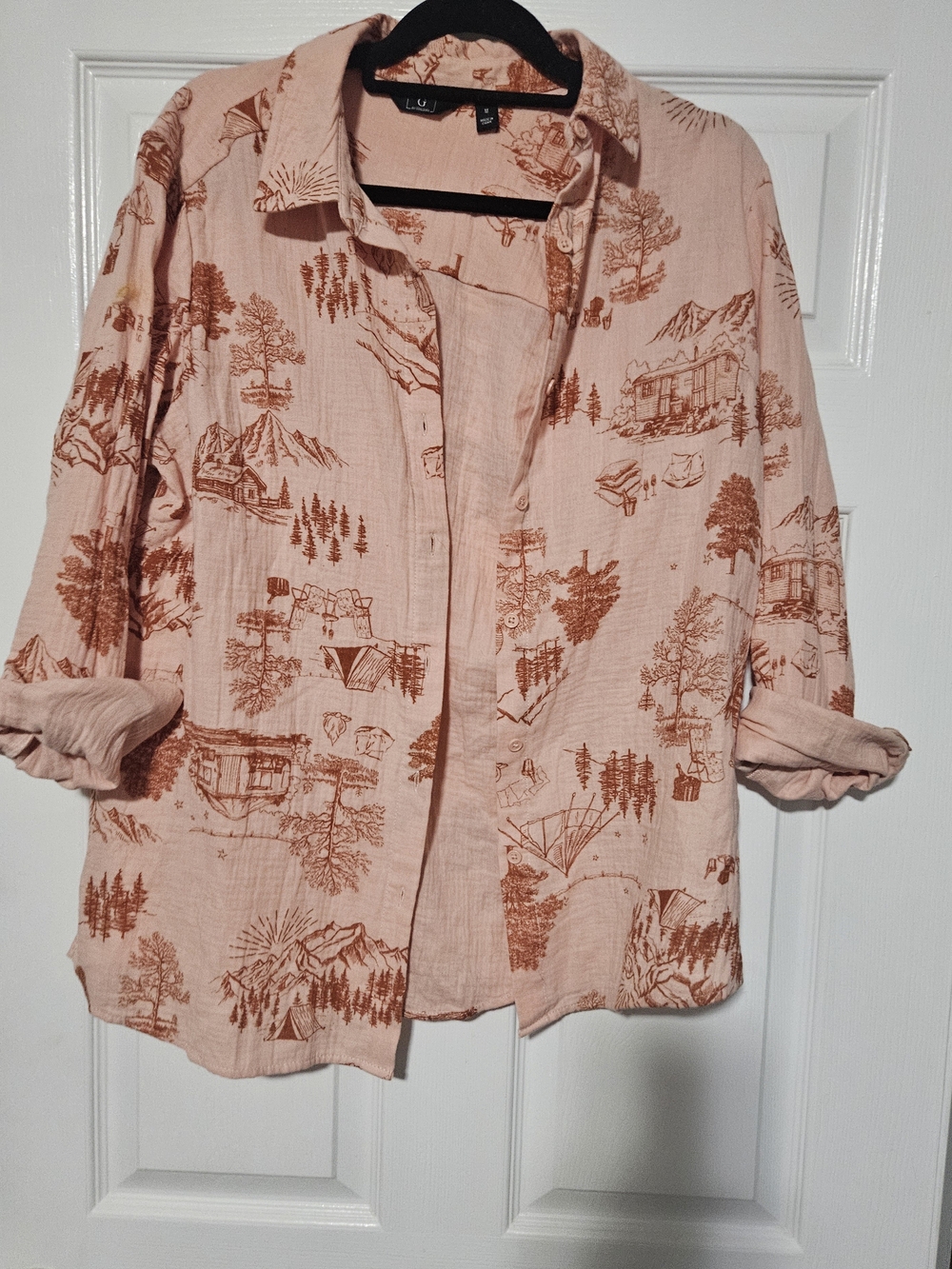 G by Giuliana Pink Button-Down Shirt with Rust Scenic Print Size M
